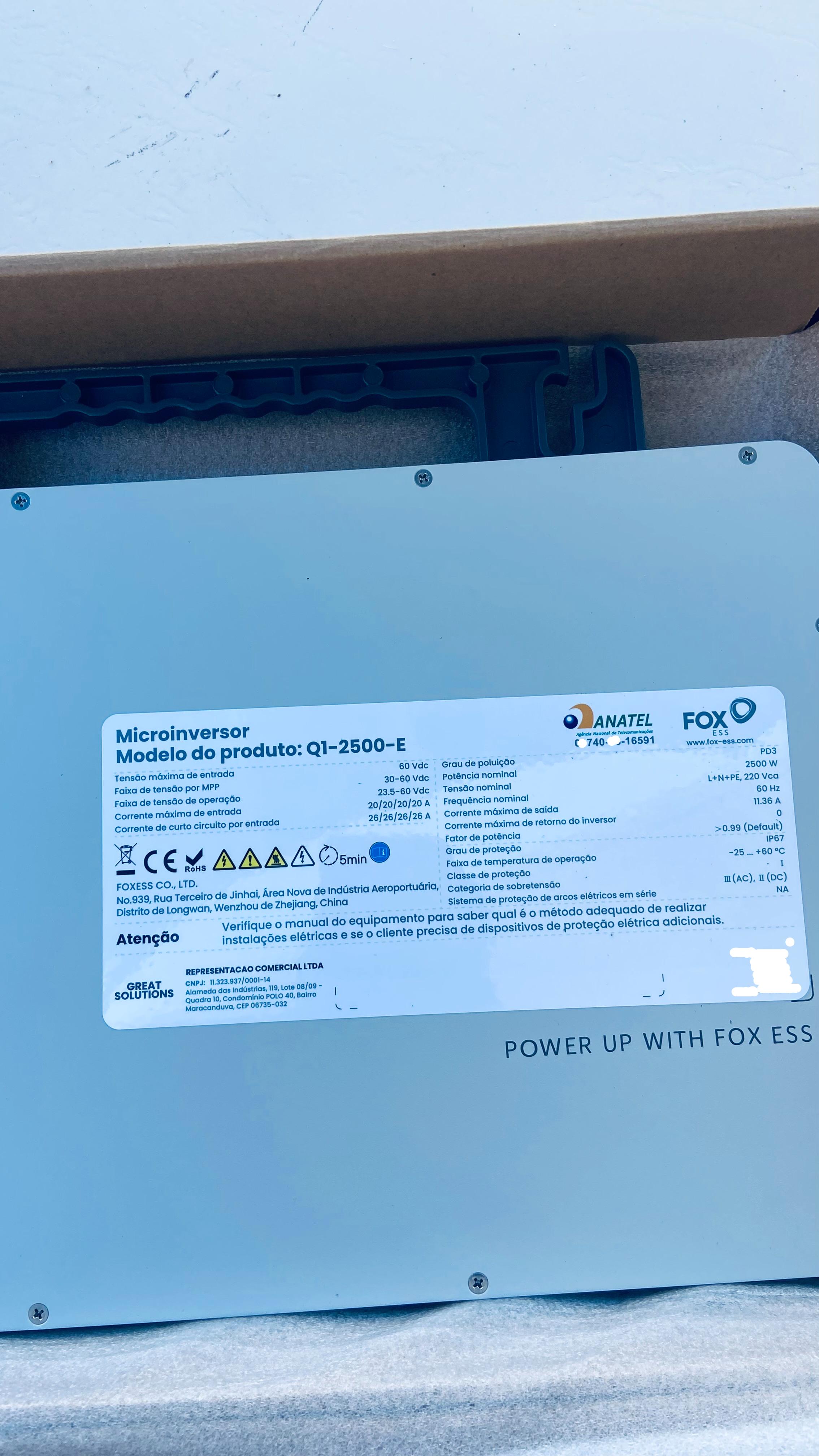 O que é microinversor e quando ele vale a pena no seu projeto solar